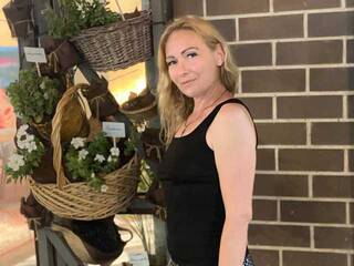 色情视频聊天 -Amelia---