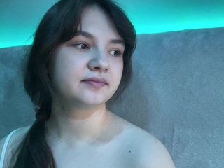 色情视频聊天 AlisaRichGold