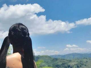 色情视频聊天 -hot-dyrti-tatooed-