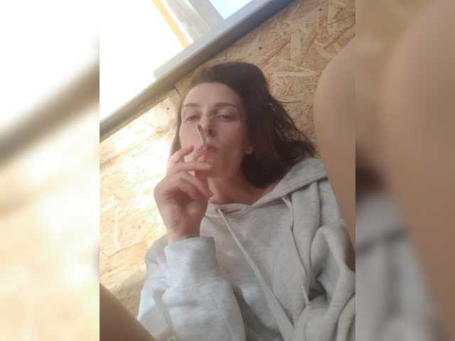 广播屏幕截图 8-ALIAN-1