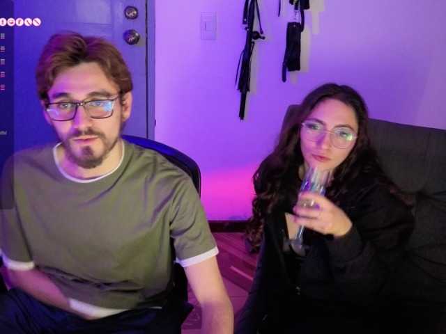 广播屏幕截图 Aaronandelizabeth