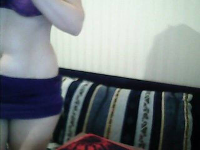 广播屏幕截图 Abbi-love