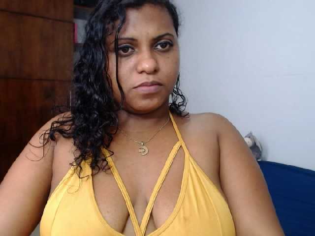 相片 AbbyLunna1 hot latina girl wants you to help her squirt # big tits # big ass # black pussy # suck # playful mouth # cum with me mmmm
