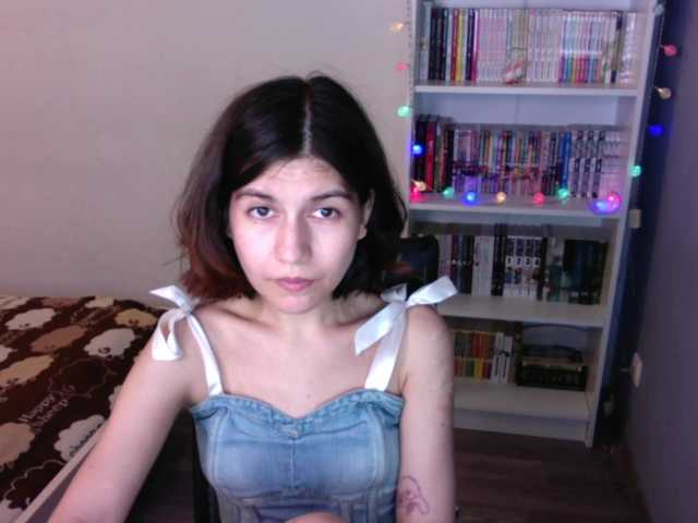 广播屏幕截图 acidwaifu