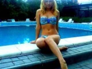 色情视频聊天 adalinda222