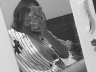 色情视频聊天 adara-orson