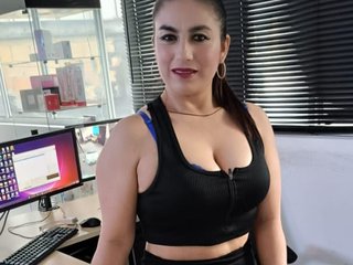 色情视频聊天 Addystuart-