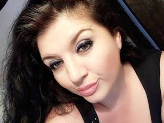 色情视频聊天 Adelie