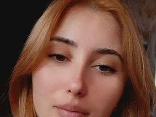 色情视频聊天 Adelyea