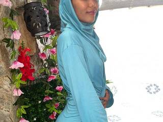 色情视频聊天 AdilaFaez