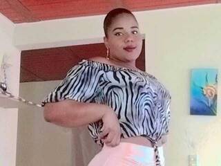 色情视频聊天 AdrianaGuz