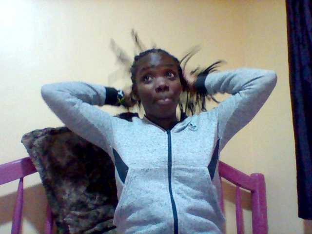 广播屏幕截图 africanqueen2