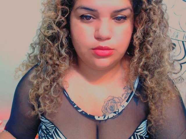 广播屏幕截图 aishaaovit