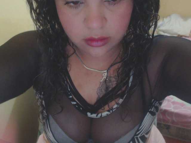 广播屏幕截图 aishaaovit