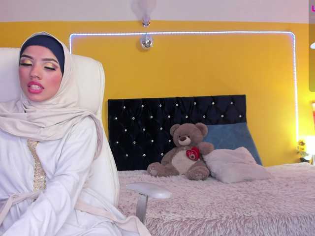 广播屏幕截图 AishaFadel