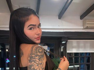 色情视频聊天 AlanaFord