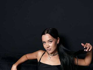 色情视频聊天 AlanaMell