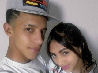 色情视频聊天 AlanayDiego