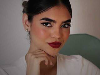 色情视频聊天 Aleja01