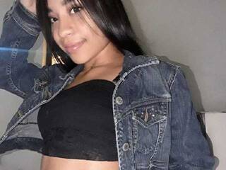 色情视频聊天 AlessaWhite