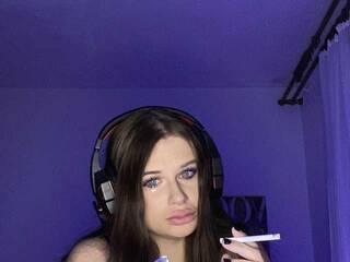 色情视频聊天 Alice-darkness