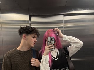 色情视频聊天 alice18james