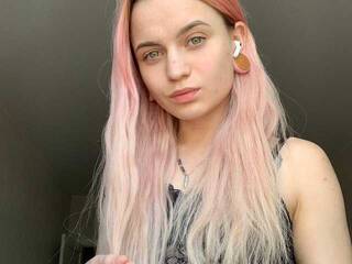 色情视频聊天 Aliceggwp