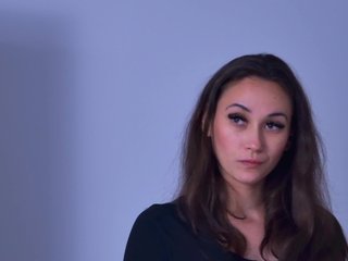 色情视频聊天 AliceMunro
