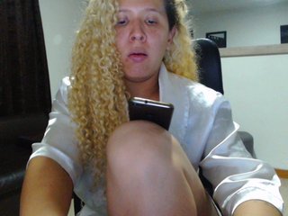 相片 aliciabalard Time to make me Squirt #bigboobs #bbw #hairy #anal #squirt #milf #latina #feet #new #lesbian #young #daddy #bigass #lovense #horny #curvy #dildo #blonde #pussy