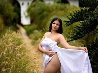 色情视频聊天 AliciaGolman