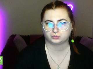 色情视频聊天 Aliciaredluv