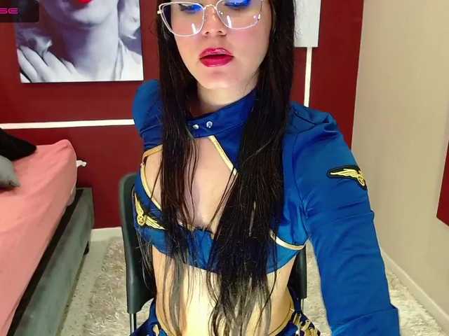 广播屏幕截图 ALICIASTAR