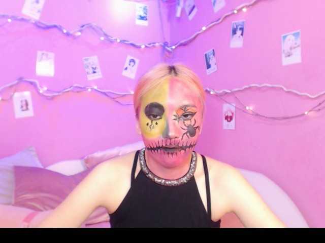 相片 AlienKim Welcome to room of fear)) let's have a fun in my partyroom #scare #fearroom #halloween #asian #young