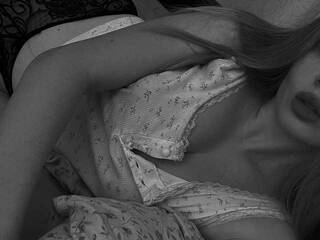 色情视频聊天 alinalesssa