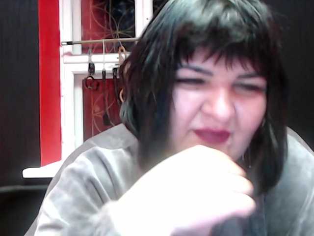 广播屏幕截图 AliraDom