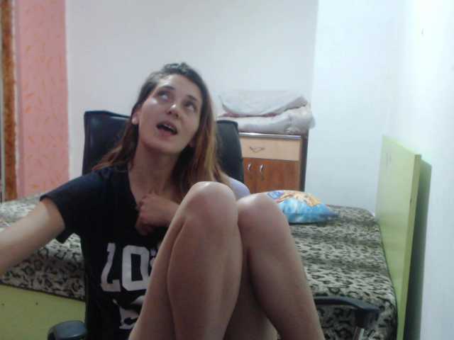 广播屏幕截图 alishallovexx