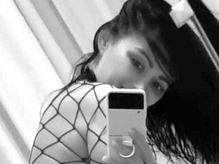 色情视频聊天 Alisshorny