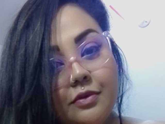 个人资料的照片 Alisson-Xue01