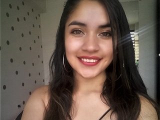 色情视频聊天 allie-kiss