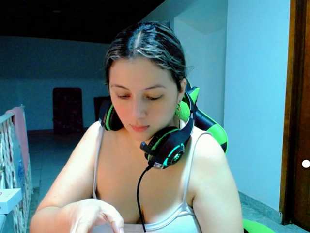 广播屏幕截图 allisonbaby