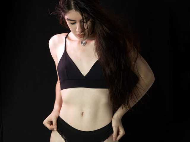 个人资料的照片 ally18