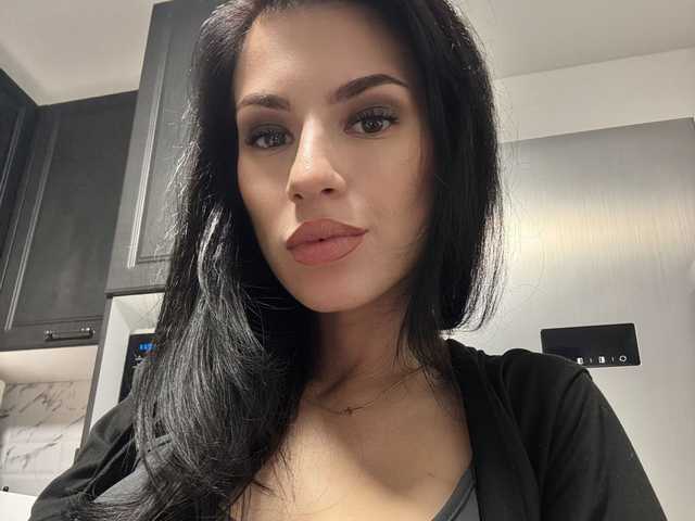 个人资料的照片 alyonaqueen