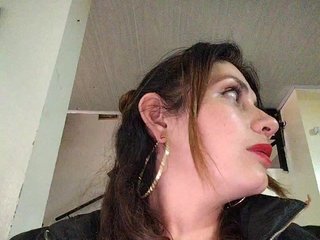 色情视频聊天 Alysson-1