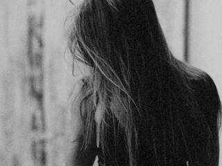 色情视频聊天 ambarrousee