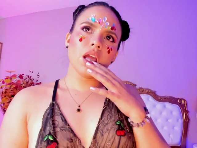 相片 AmberCream Let me be your sexy little clown ♥ Happy halloween! ♥ ►Try control me◄ ♥Sensual striptease + cream show @goal 56♥