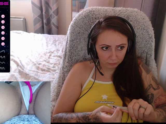 广播屏幕截图 AmberJayde