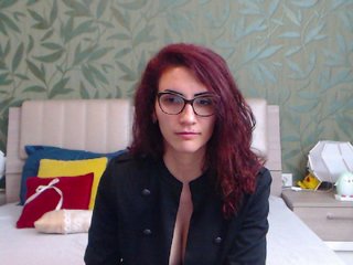 相片 AminaDangerxx Hello gentelmans! 30tk for flash tits,50 play with boobs,100 show you my ass,150 suck my toy,200 show yolu my pussy,250 play with dildo on my pussy ,300 undress etc ! And im open for new fantasies.