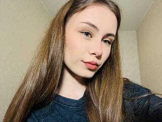 色情视频聊天 AminaLuxuryyy