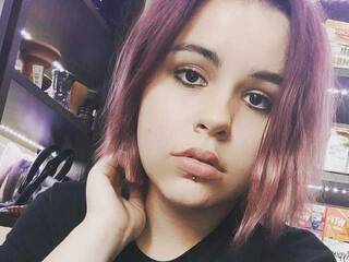 色情视频聊天 AmyLinn