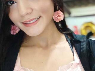 色情视频聊天 Anawhite